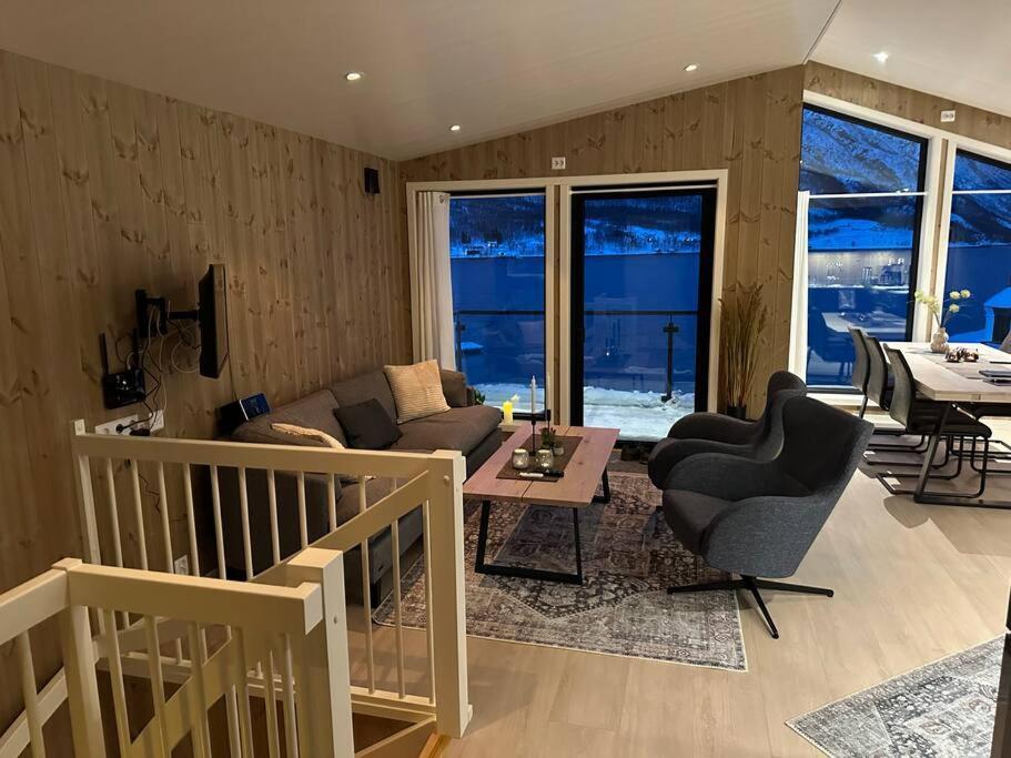 Holiday home Malangen Arctic Sealodge 10 *