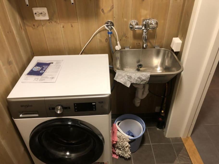 Malangen Arctic Sealodge 10 Holiday home